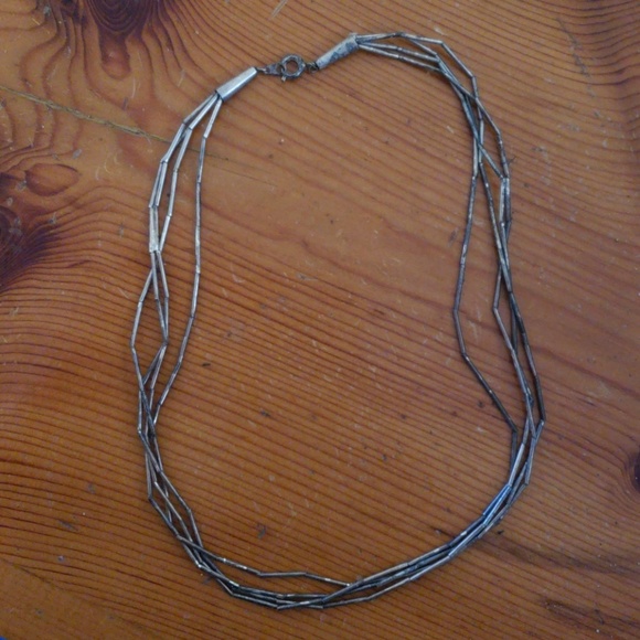 Choker - Picture 3 of 3